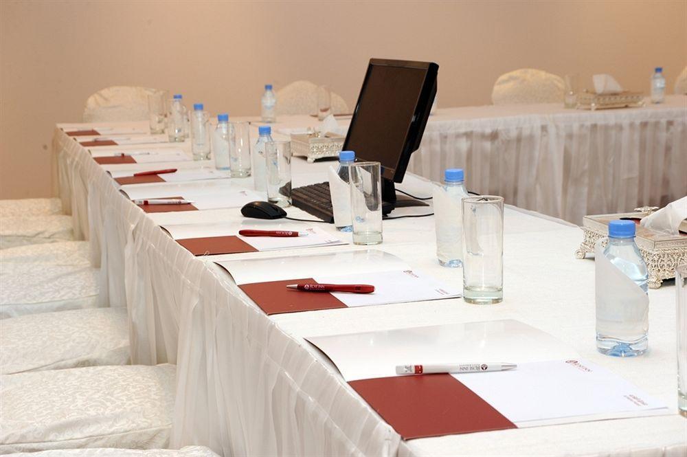 Al Waha Hotel Jeddah Exterior photo