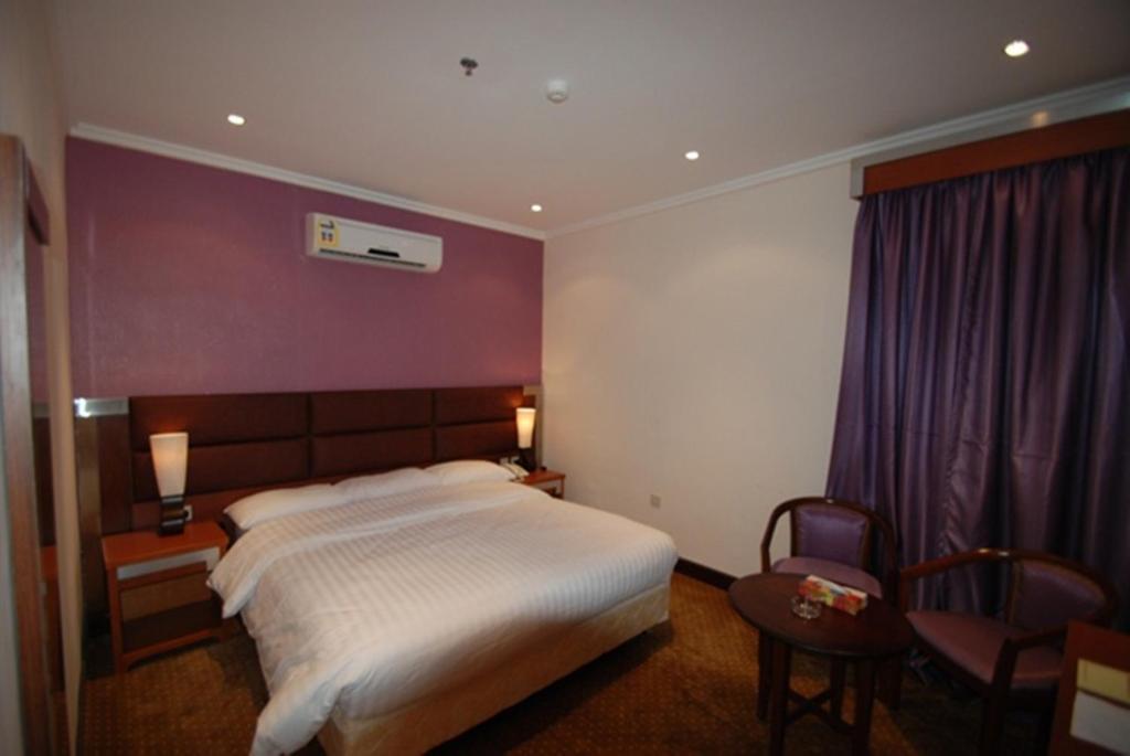 Al Waha Hotel Jeddah Room photo